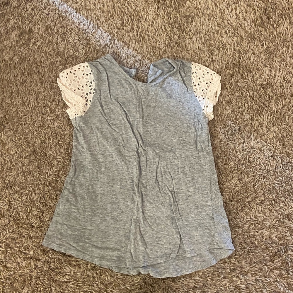 Grey tee shirt with cute white ruffles, old navy size (10-12),  great condition!